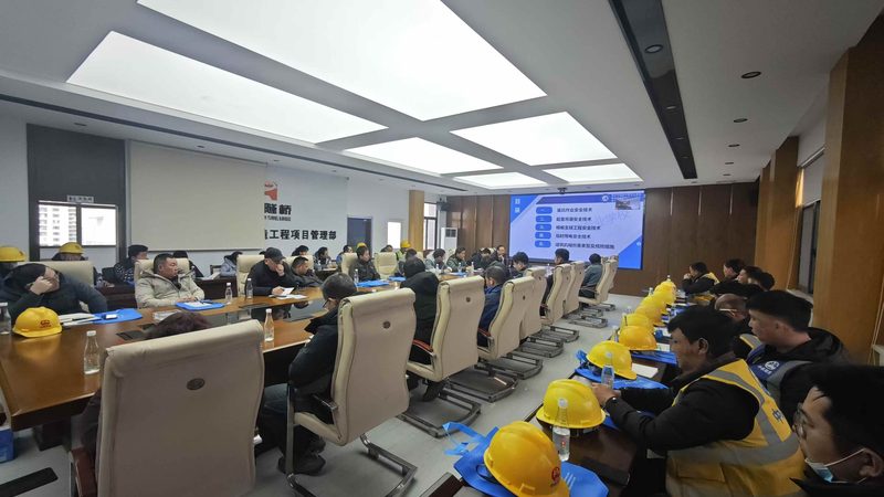 实操场地，成人技能培训的“实战舞台”**